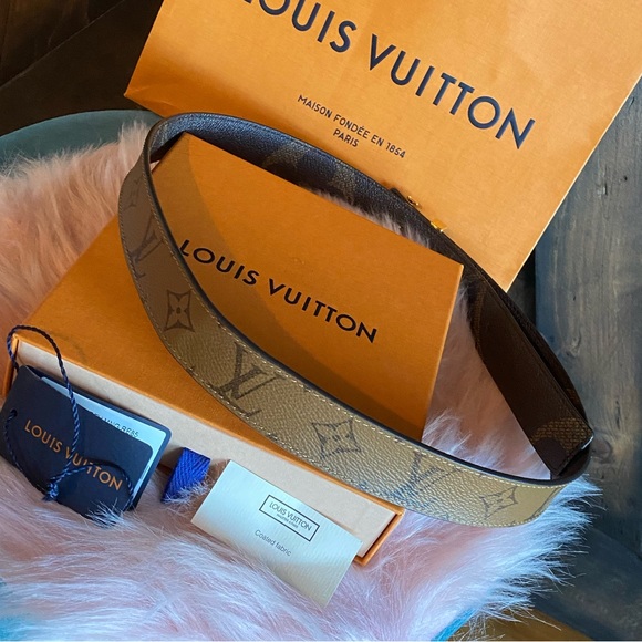 ♥️Louis Vuitton reverse monogram ICONIC 30MM REVERSIBLE BELT giant gold - Picture 14 of 15